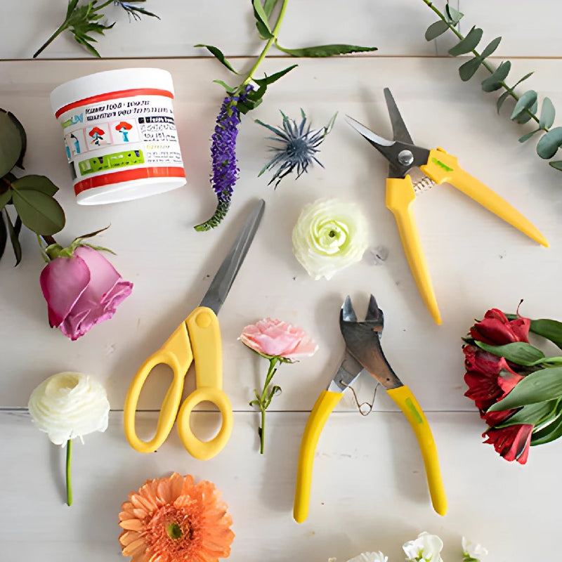 Basic Floral Care Kit Flat Lay