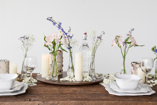 Wedding Flowers On a Budget: 15 Ways to Save on Flowers