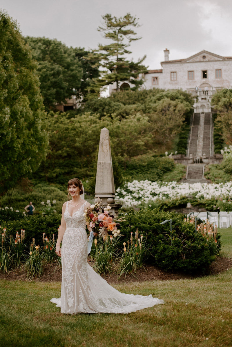 A Romantic Museum Wedding with Bright DIY Flowers