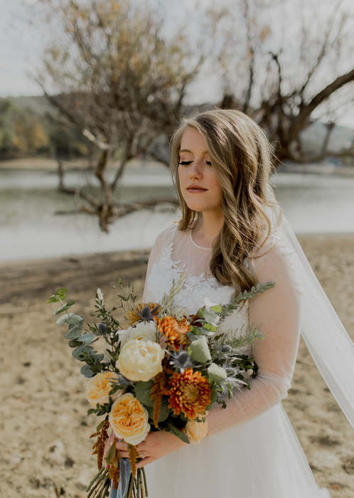 Springy Fall Appalachian Wedding