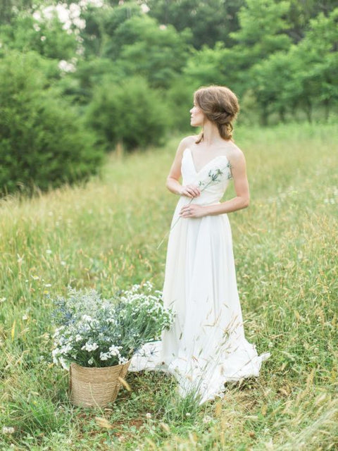 Graceful Coral Garden Wedding