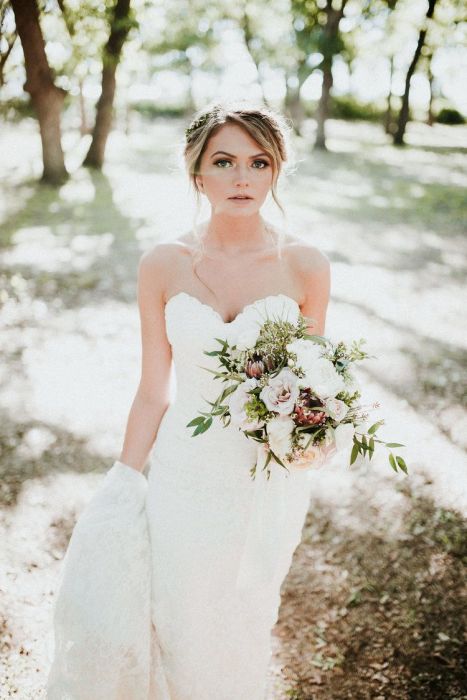 Moody Dusty Rose Vintage Wedding