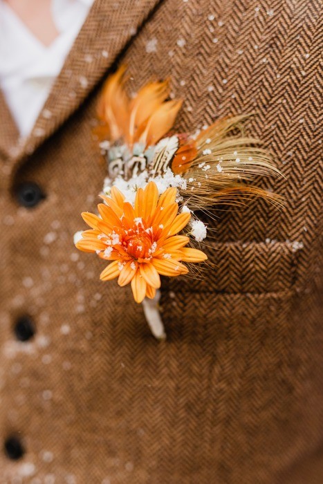 Snowy Orange DIY Wedding