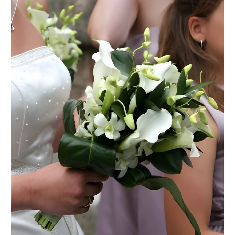 Orchid and Mini Calla Wholesale DIY Flower Kit In a Hand