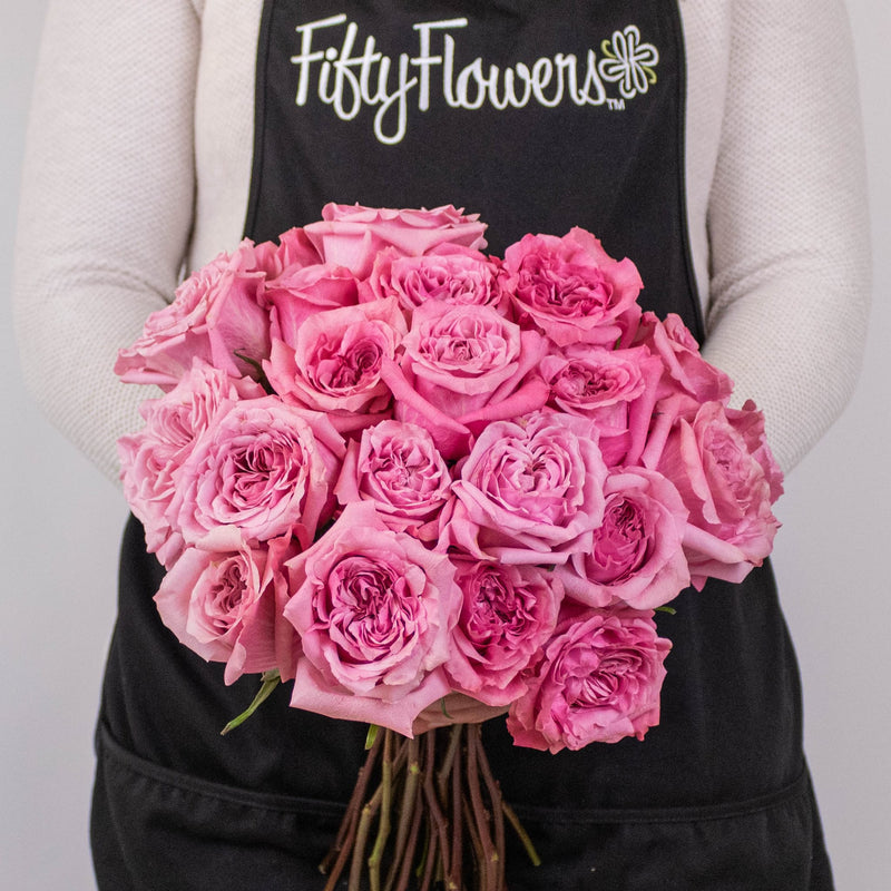 Art Deco Pink Roses in Hand