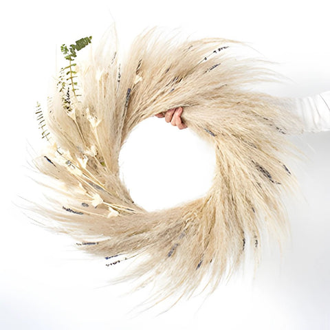 Avery Dried Greenery wreath close up