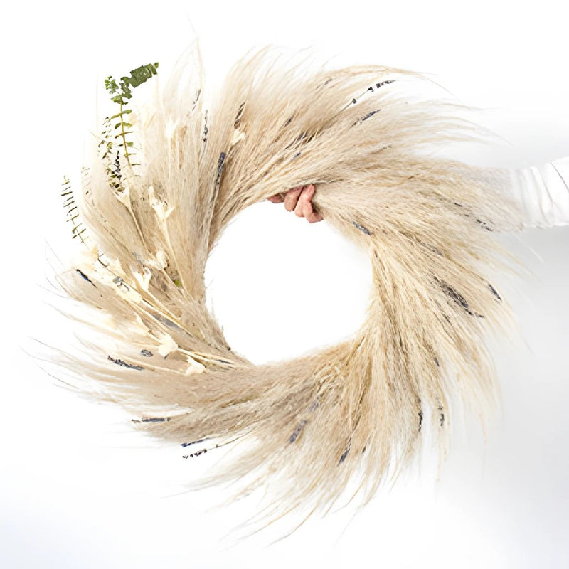 Avery Dried Greenery wreath close up