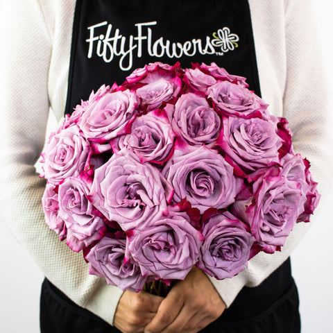 Pink Tipped Mauve Rose Flower Bunch in Hand